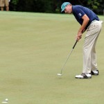 Matt Kuchar putting